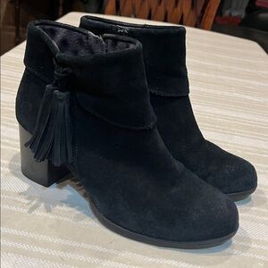 Born Black Suede Ankle Boots with Tassels size 6.5 women’s